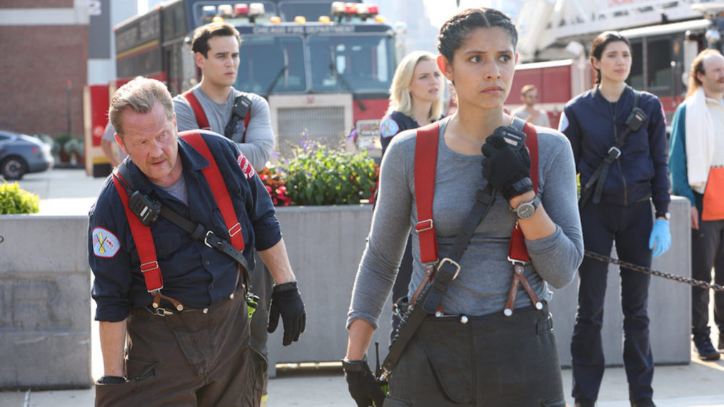 Christian Stolte as Mouch, Miranda Rae Mayo as Kidd in Chicago Fire