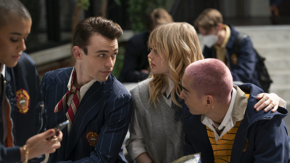 'Gossip Girl' - Thomas Doherty, Emily Alyn Lind, and Evan Mock