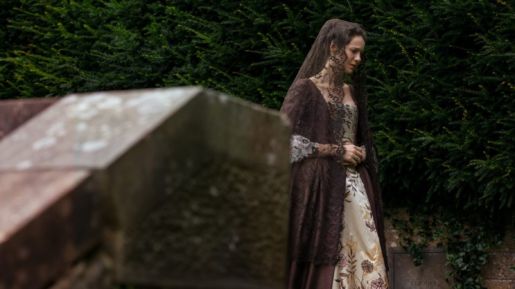 Outlander Season 2 Caitriona Balfe as Claire Fraser