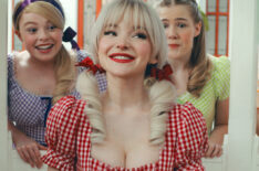 Dove Cameron - Schmigadoon - Episode 3