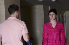 The White Lotus, Season 1 - Jake Lacy and Alexandra Daddario