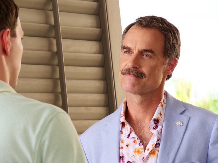 The White Lotus Season 1 Murray Bartlett 