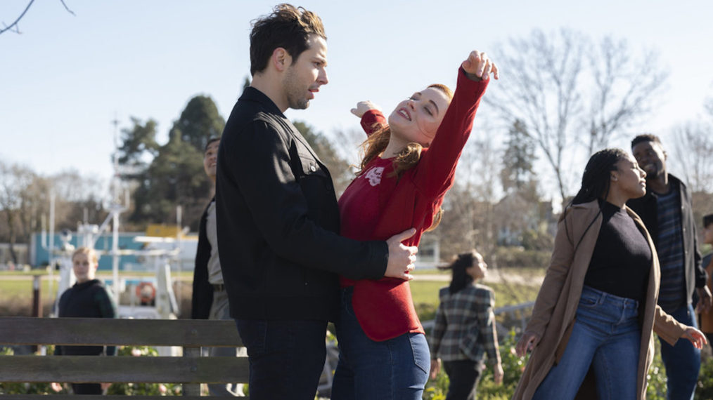 Skylar Astin as Max, Jane Levy as Zoey in Zoey's Extraordinary Playlist