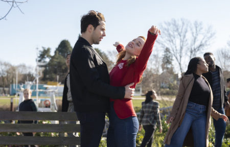 Skylar Astin as Max, Jane Levy as Zoey in Zoey's Extraordinary Playlist