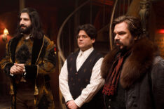 Kayvan Novak, Harvey Guillen, Matt Berry in 'Pilot' of What We Do in the Shadows