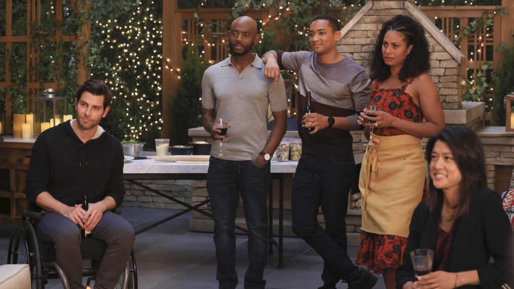 David Giuntoli, Romany Malco, Christina Moses in A Million Little Things