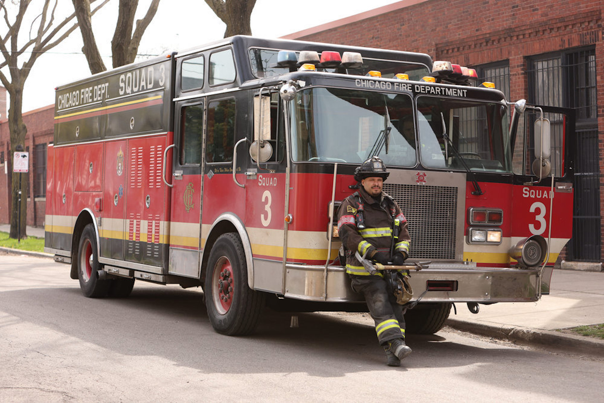 Joe Minoso as Joe Cruz in Chicago Fire