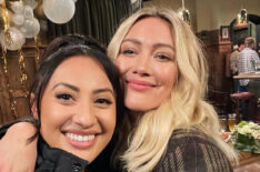 Hilary Duff & 'How I Met Your Father' Cast Share First Photos From Set