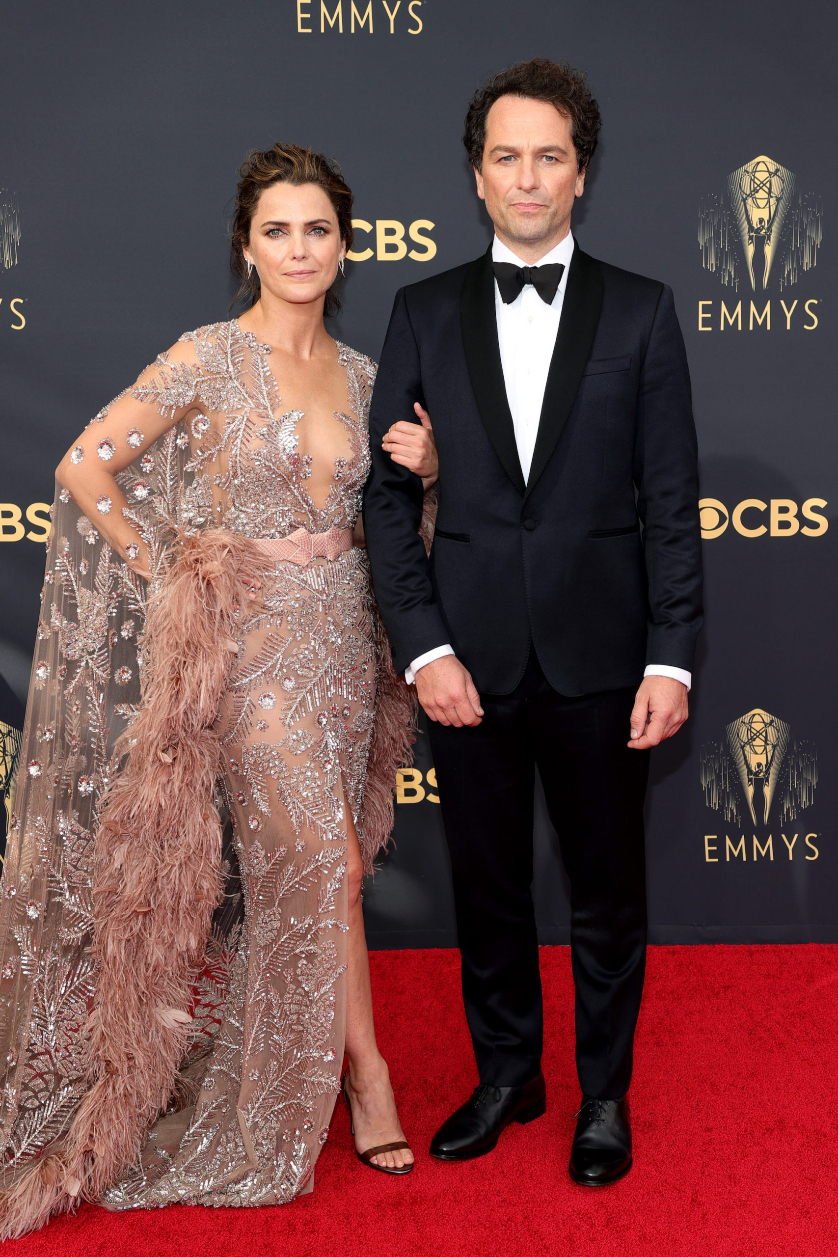 Keri Russell and Matthew Rhys at the 2021 Emmys