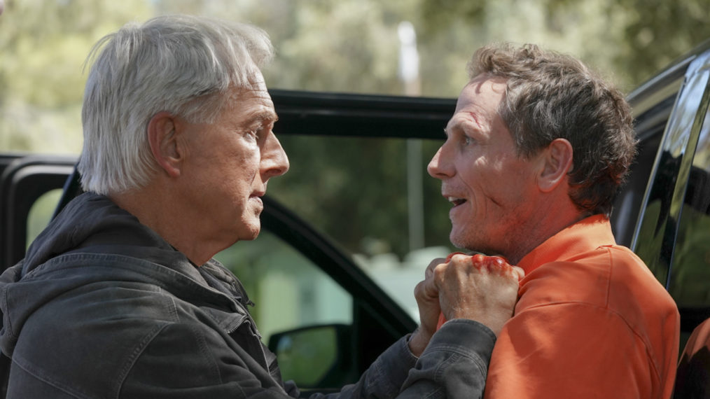 Mark Harmon as Gibbs, Jason Wiles as Paul Lemere in NCIS