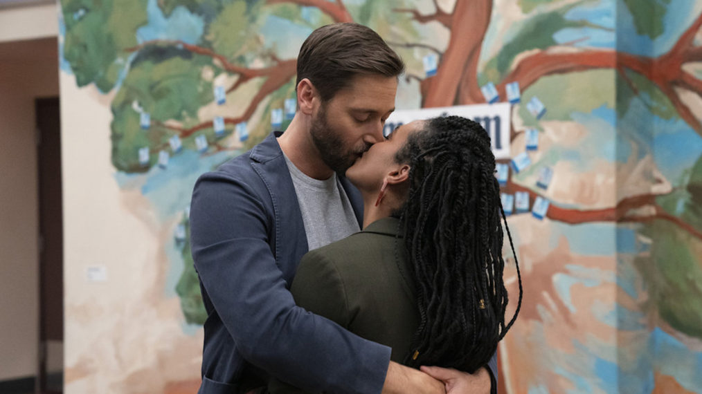 Ryan Eggold as Max, Freema Agyeman as Helen in New Amsterdam