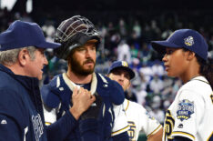 Dan Lauria, Mark-Paul Gosselaar, Kylie Bunbury in Pitch = Season 1, Episode 1