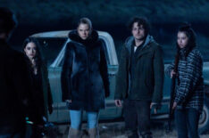 Jeanine Mason, Lily Cowles, Michael Vlamis, Amber Midthunder in Roswell, New Mexico - 'Goodnight Elizabeth'