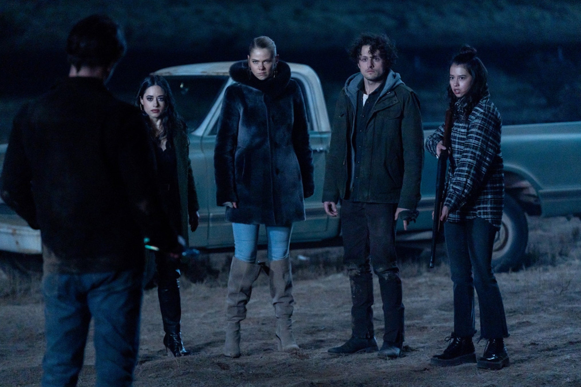 Jeanine Mason, Lily Cowles, Michael Vlamis, Amber Midthunder in Roswell, New Mexico
