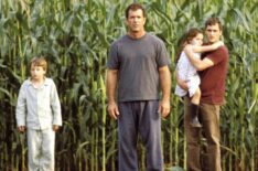 Signs - Rory Culkin, Mel Gibson, Abigail Breslin, Joaquin Phoenix