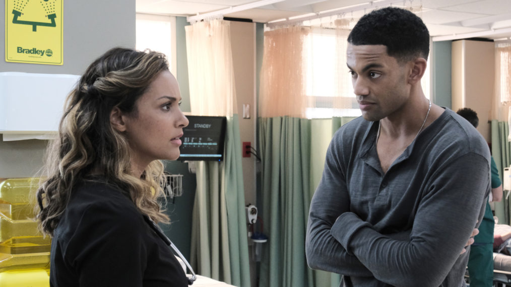 Jessica Lucas as Billie, Miles Fowler as Trevor in The Resident