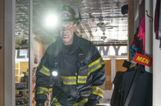 '9-1-1' Preview: Bobby & the 118 Lead a Tricky Rescue After an Oil-Well Explosion