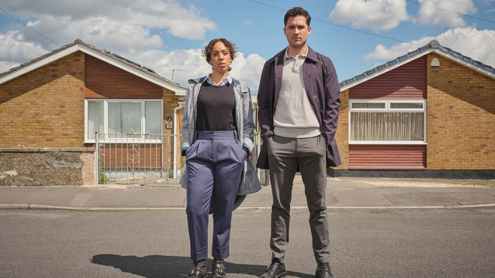 Pearl Mackie and Ben Aldridge in The Long Call