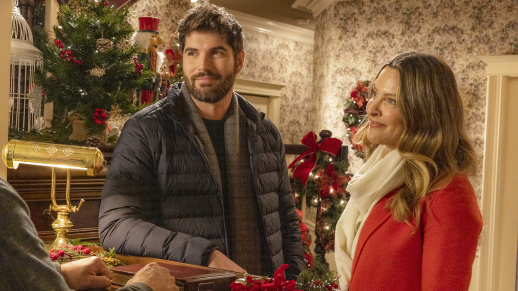 Jill Wagner, Nick Bateman in A Christmas Miracle for Daisy
