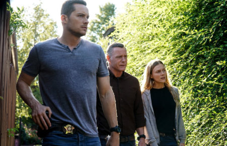 Jesse Lee Soffer as Jay, Jason Beghe as Voight, Tracy Spiridakos as Hailey in Chicago PD