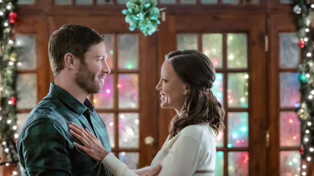 All The Movies Of Hallmark S Movies Mysteries Miracles Of Christmas 21 Photos