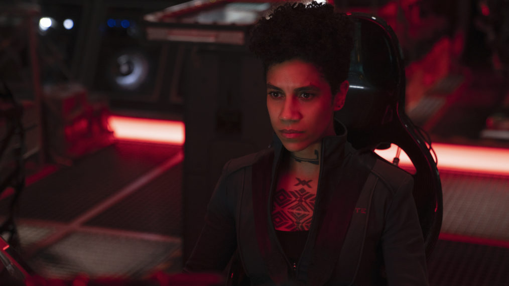 Dominique Tipper as Naomi Nagata in The Expanse - Season 6