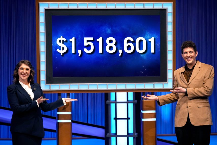 Jeopardy Matt Amodio and Mayim Bialik