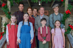 The Waltons Homecoming - Ben Lawson as John Walton, Bellamy Young as Olivia Walton, Christian Finlayson as Jason Walton, Richard Thomas, Logan Shroyer as John Boy Walton, Tatum Sue Matthews as Erin Walton, Marcelle LeBlanc as Mary Ellen Walton, Samuel Goergon as Jim Bob Walton, and Callaway Corrick as Elizabeth Walton