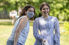 'Dickinson's Hailee Steinfeld & Alena Smith on Bringing Emily's Final Chapter to TV