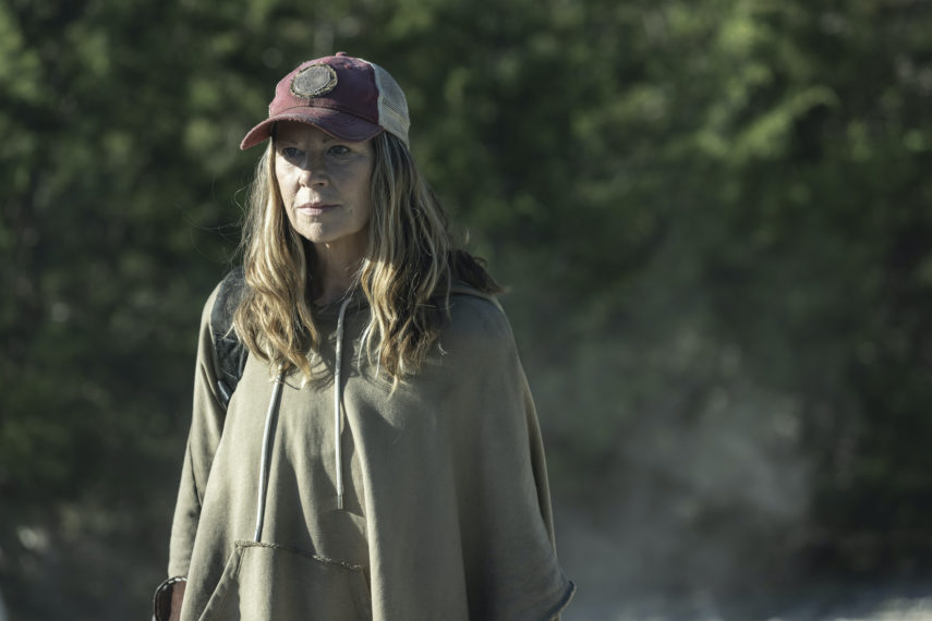 Mo Collins as Sarah, Fear the Walking Dead, Season 7, Episode 4