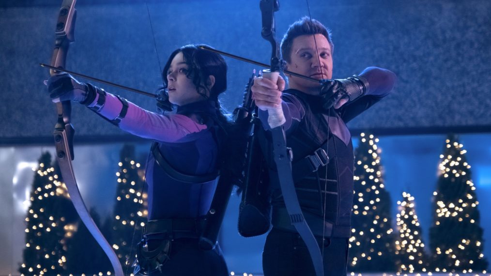 Hawkeye - Season 1 - Hailee Steinfeld and Jeremy Renner