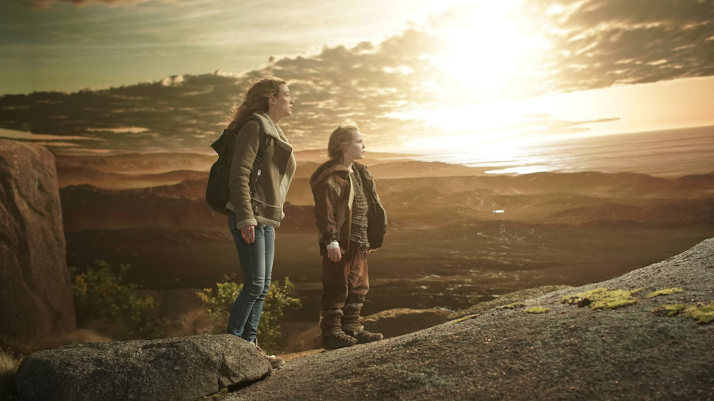 'La Brea' Boss Teases New Worlds & Time Periods and What's Next in the - When Is The Next Season Of La Brea