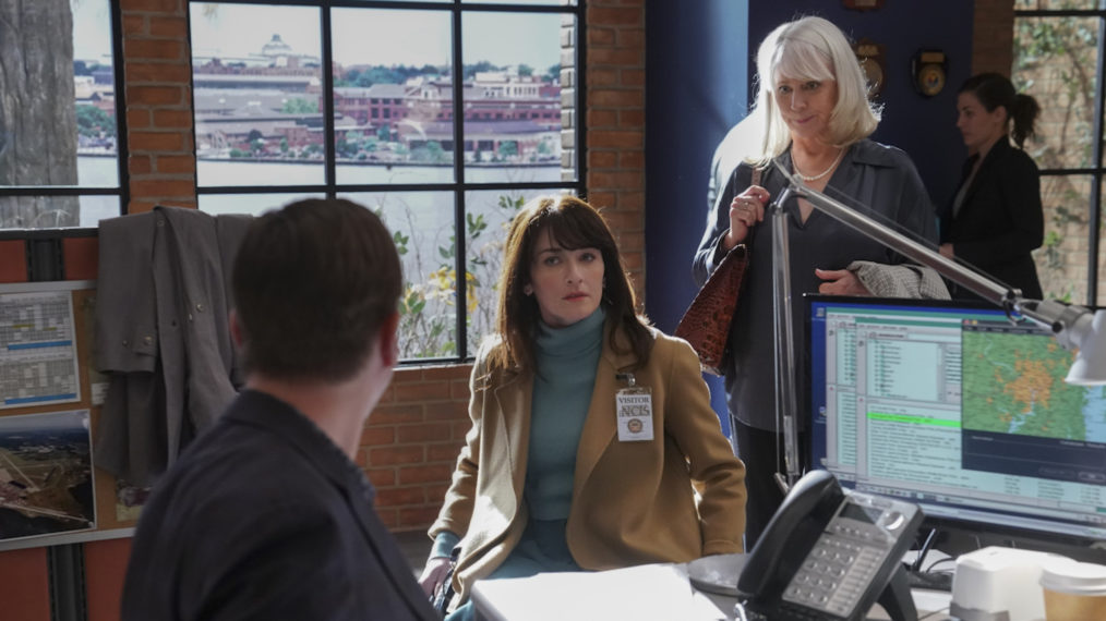 Sean Murray as McGee, Margo Harshman as Deliliah, Patricia Richardson as Judy in NCIS