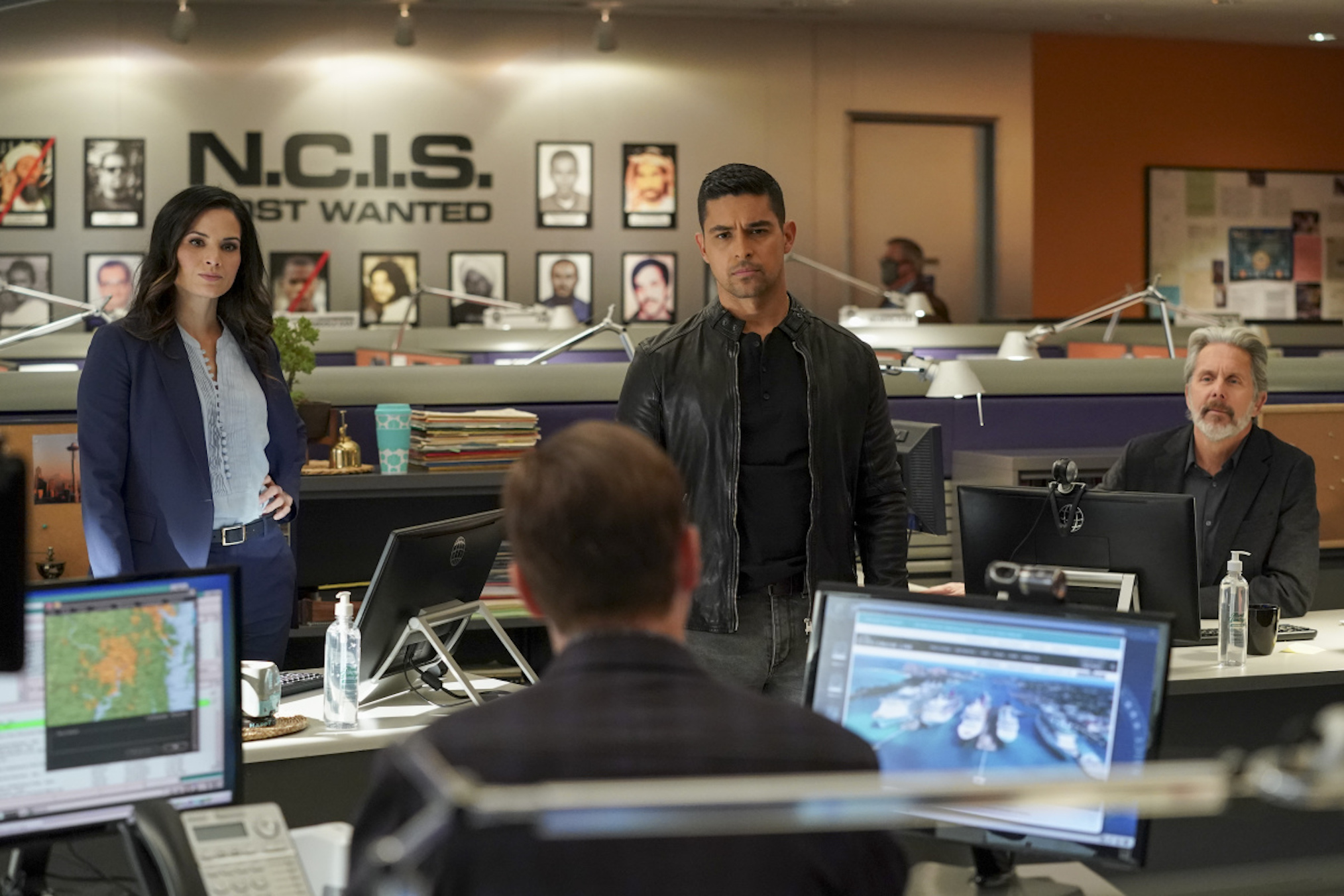 Katrina Law, Wilmer Valderrama, Gary Cole, Sean Murray in NCIS