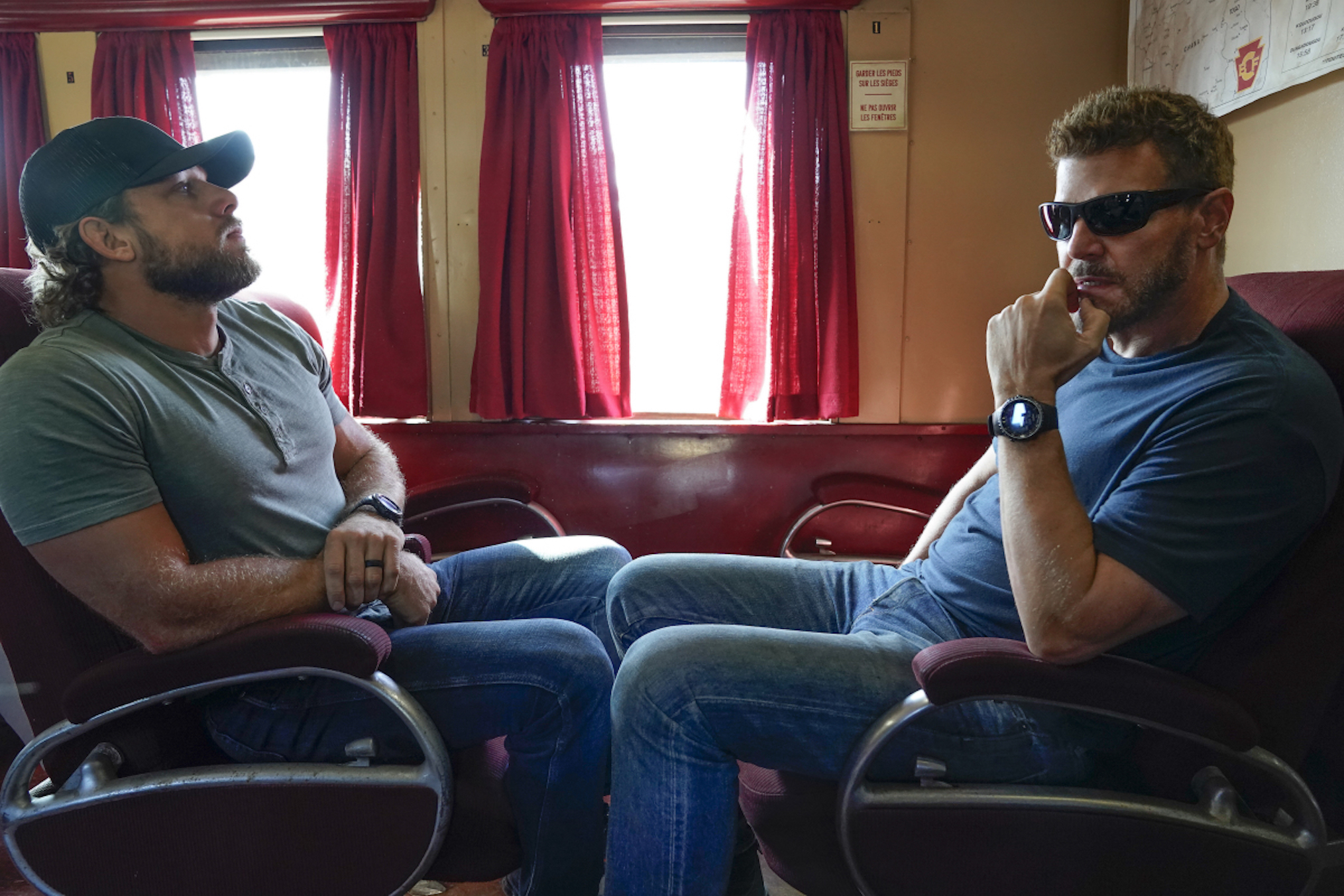 Max Thieriot as Clay Spenser, David Boreanaz as Jason Hayes in SEAL Team