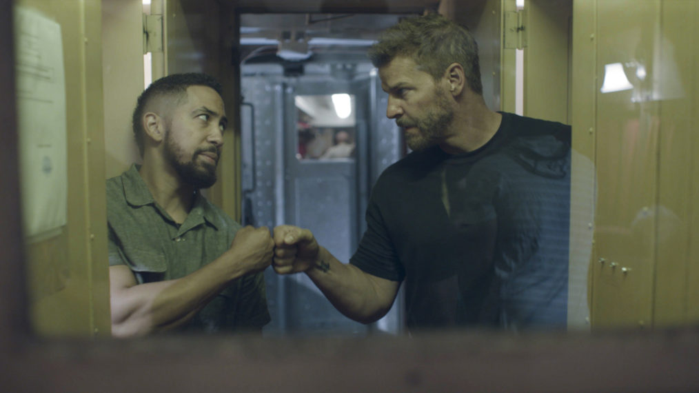 Neil Brown Jr. as Ray Perry, David Boreanaz as Jason Hayes in SEAL Team