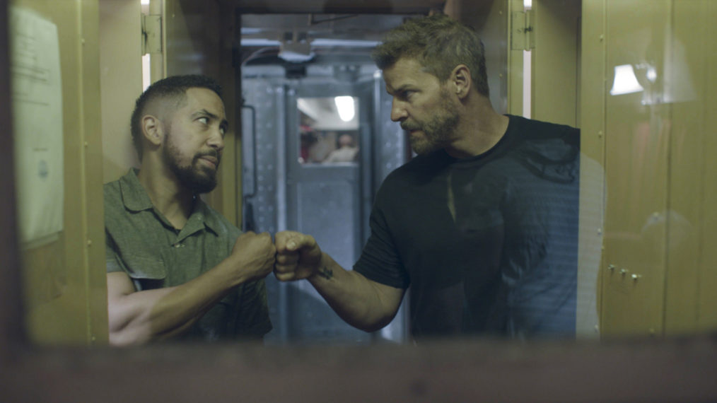 Neil Brown Jr. as Ray, David Boreanaz as Jason in SEAL Team