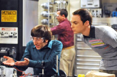 Simon Helberg and Jim Parsons in The Big Bang Theory