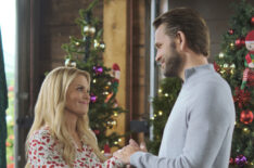 Candace Cameron Bure, John Brotherton in The Christmas Contest
