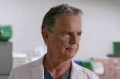 Bruce Greenwood as Randolph Bell in The Resident