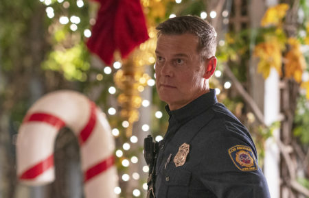 Peter Krause as Bobby Nash in 9-1-1