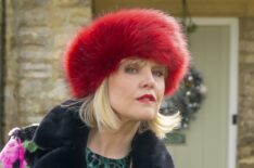 Ashley Jensen as Agatha Raisin - Kissing Christmas Goodbye