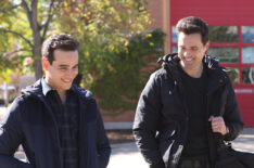 Alberto Rosende as Blake Gallo, Brett Dalton at Jason Pelham in Chicago Fire - Season 10