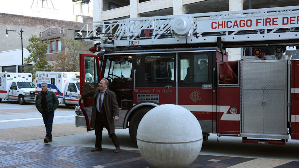 David Eigenberg as Christopher Herrmann, Christian Stolte as Mouch in Chicago Fire