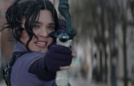 hailee steinfeld as Kate Bishop, Hawkeye