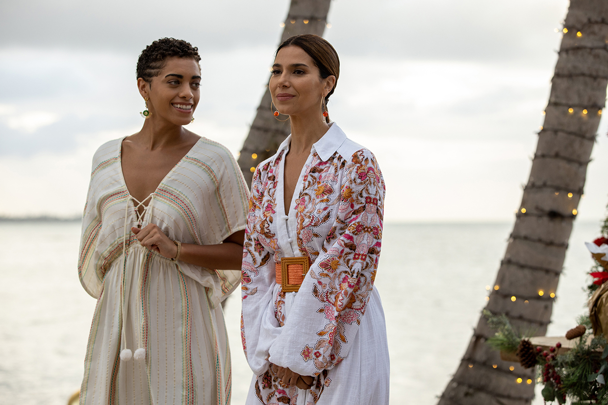 Kiara Barnes and Roslyn Sanchez in Fantasy Island