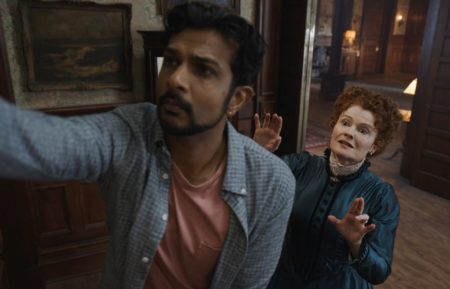 Utkarsh Ambudkar and Rebecca Wisocky in Ghosts - Season 1