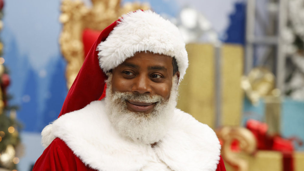 Kenan Thompson as Santa on Kenan