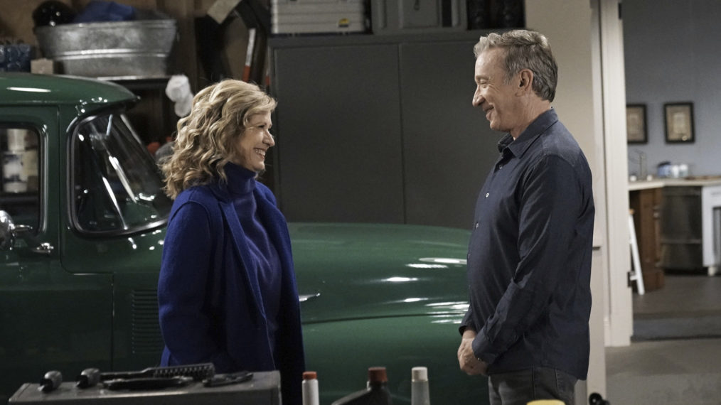 Nancy Travis and Tim Allen as Vanessa and Mike Baxter in Last Man Standing
