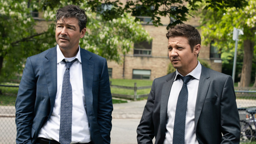 Kyle Chandler and Jeremy Renner in Mayor of Kingstown